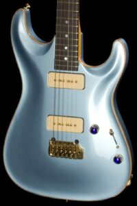 MKGUITARXPRESS.COM 